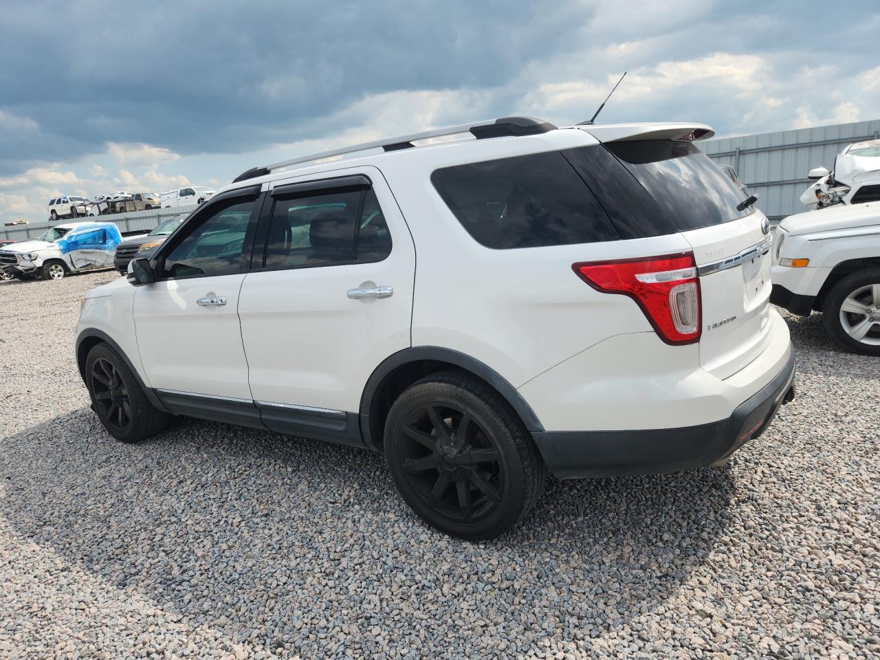 2014 Ford Explorer Limited White vin: 1FM5K7F80EGA06459