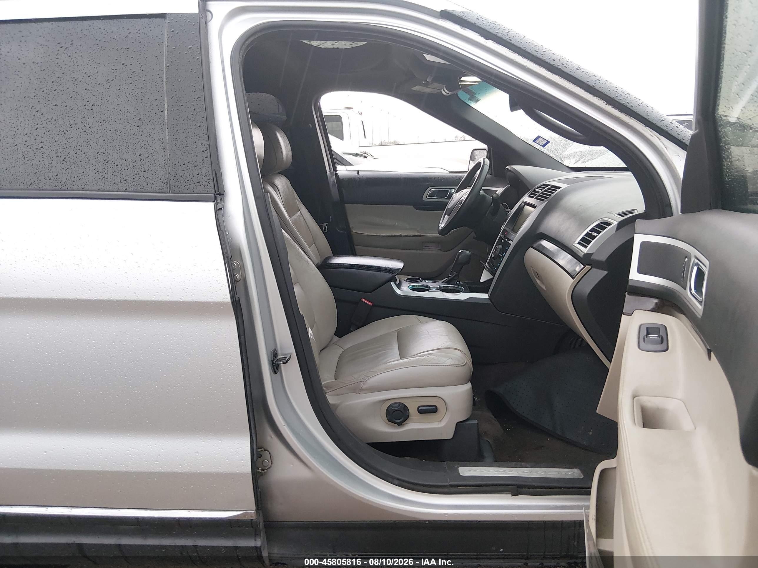 2015 Ford Explorer Limited Серебряный vin: 1FM5K7F80FGB02965