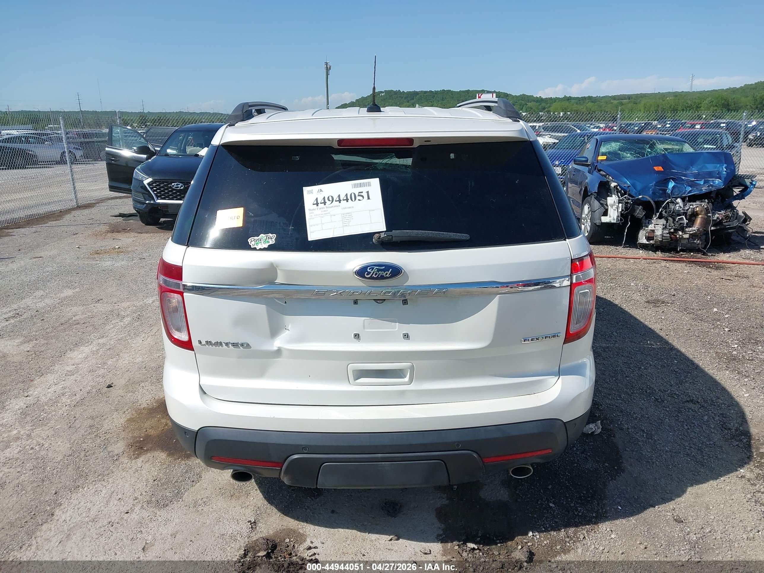 2015 Ford Explorer Limited White vin: 1FM5K7F80FGB55472