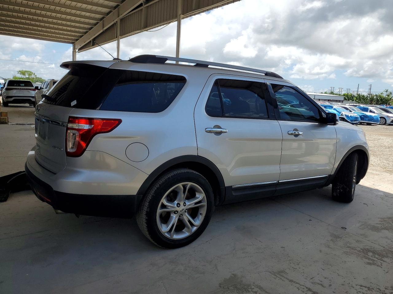 2015 Ford Explorer Limited Silver vin: 1FM5K7F80FGB74460