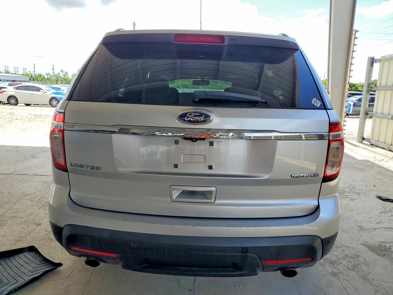 2015 Ford Explorer Limited Silver vin: 1FM5K7F80FGB74460