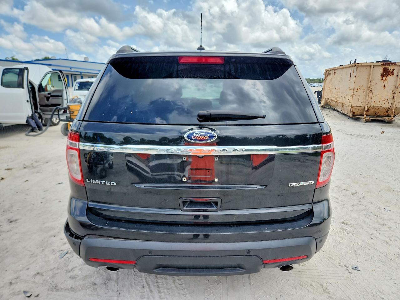 2015 Ford Explorer Limited Черный vin: 1FM5K7F80FGB98211