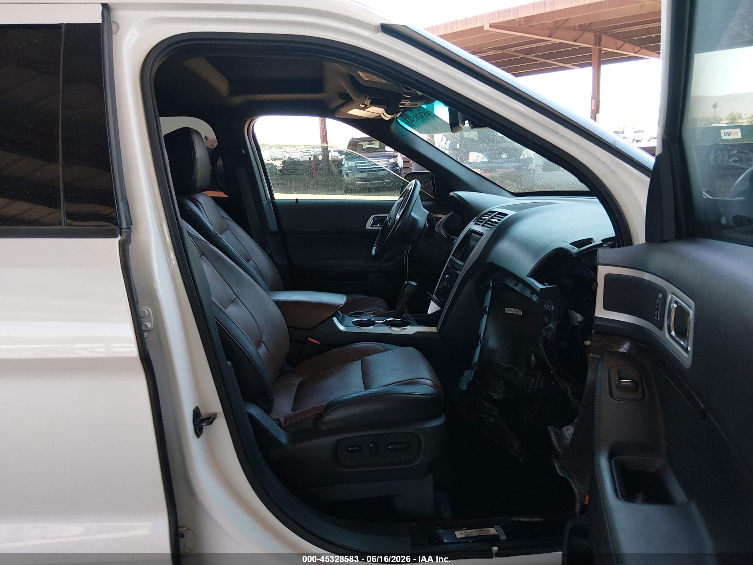 2015 Ford Explorer Limited White vin: 1FM5K7F80FGC38156