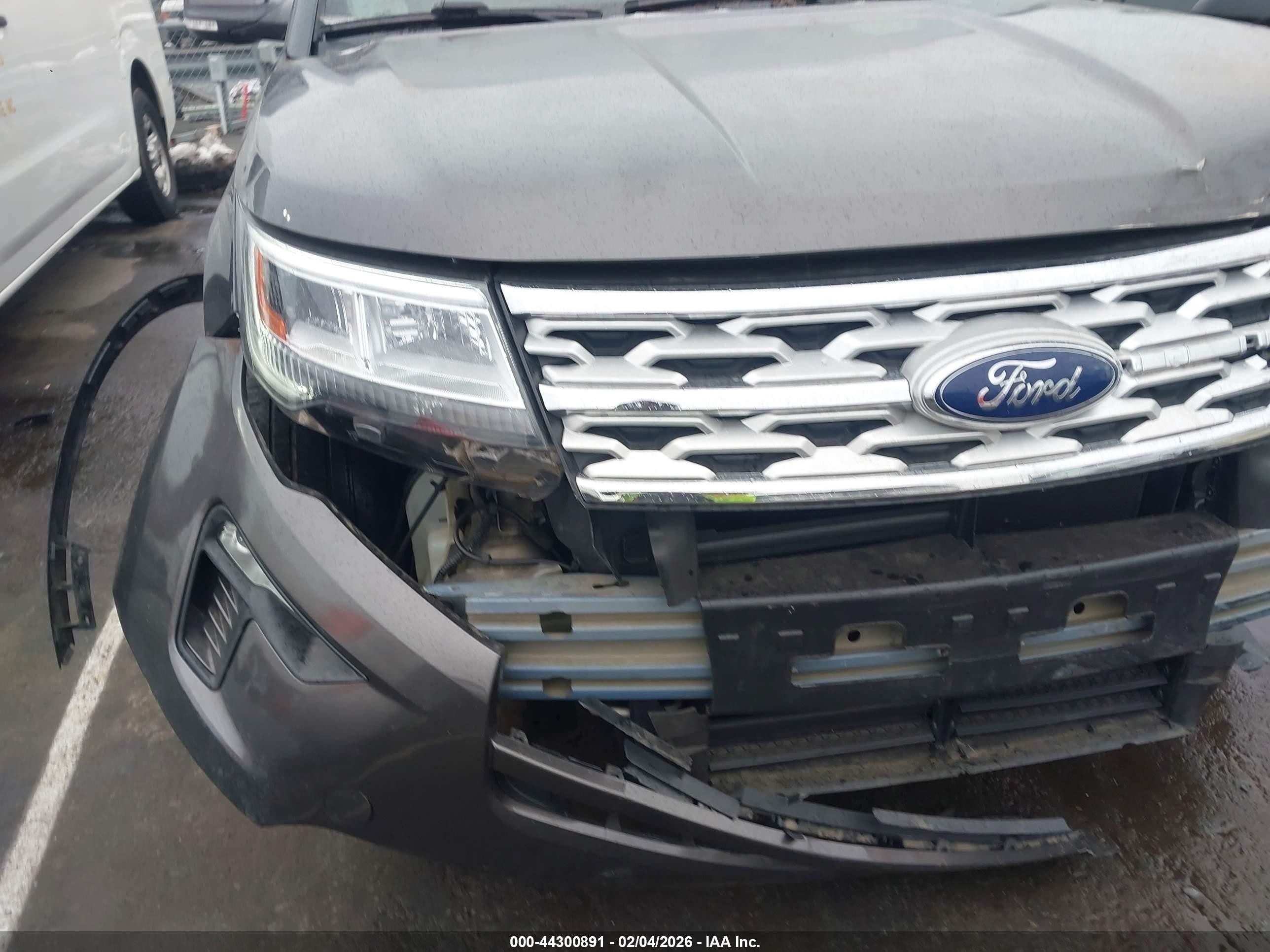 2018 Ford Explorer Limited Серый vin: 1FM5K7F80JGB11366