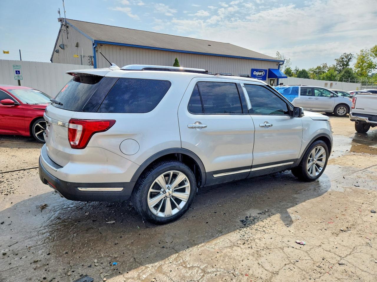 2019 Ford Explorer Limited Silver vin: 1FM5K7F80KGB13698