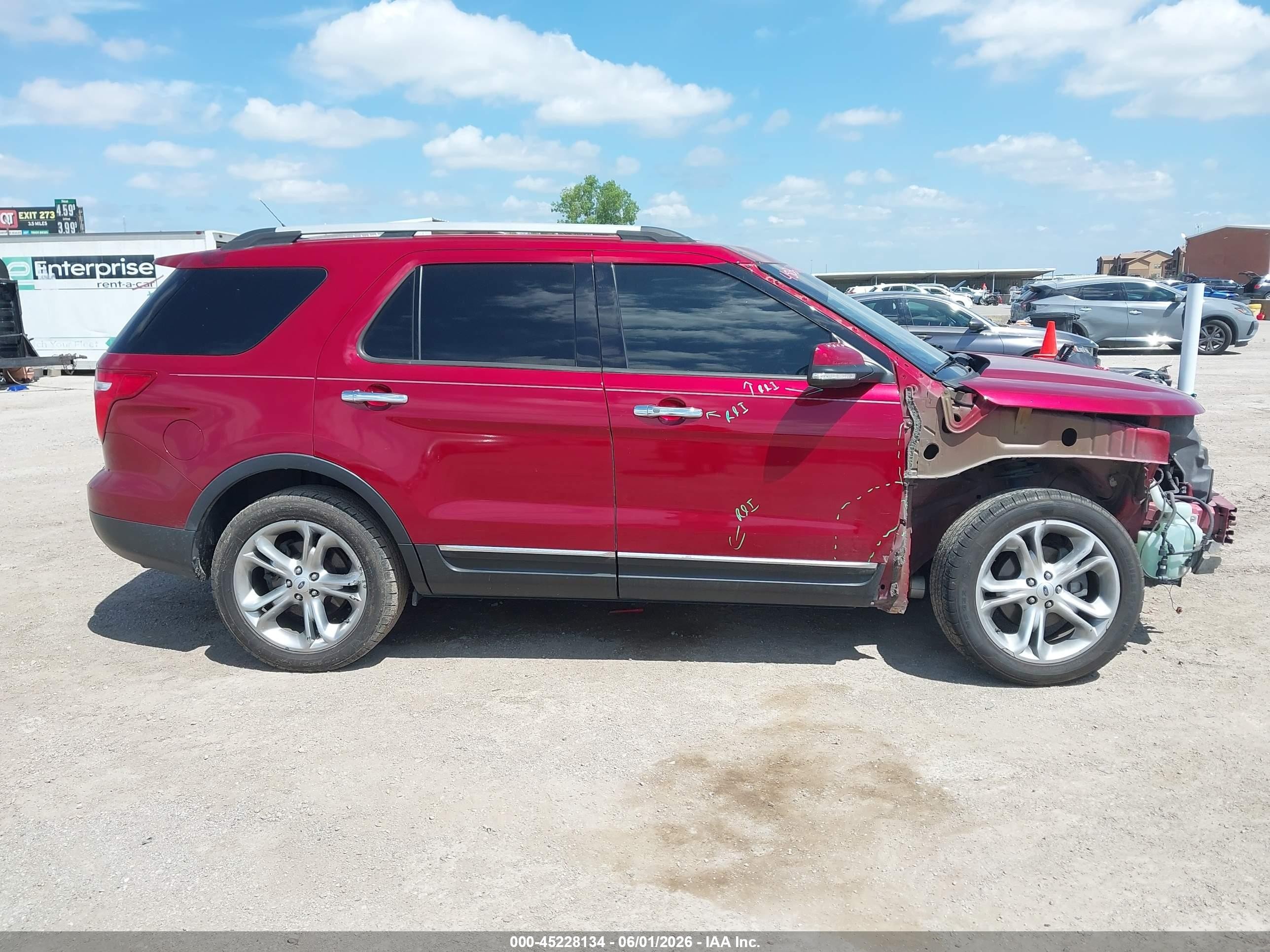 2013 Ford Explorer Limited Red vin: 1FM5K7F81DGA38786
