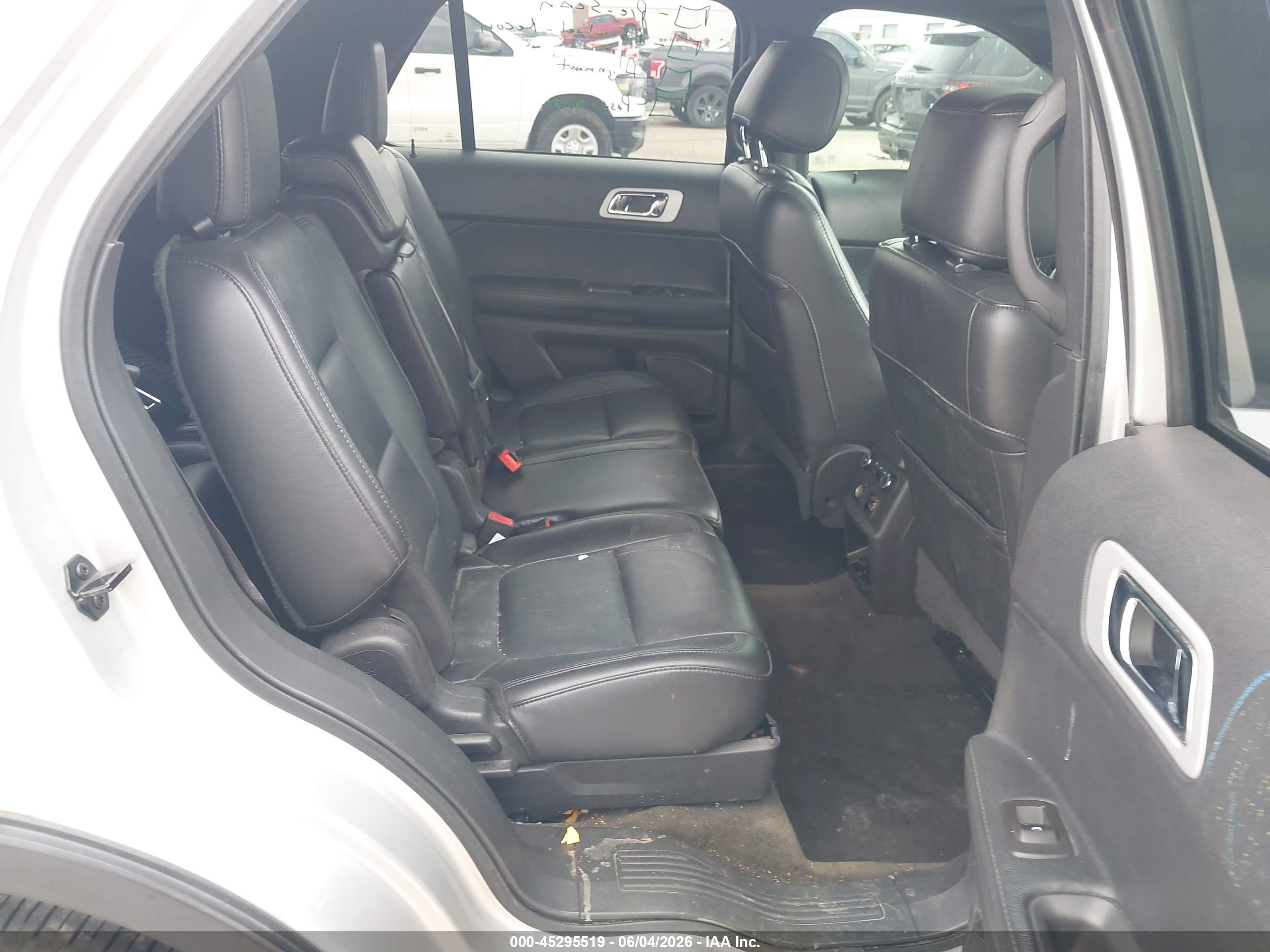 2015 Ford Explorer Limited Silver vin: 1FM5K7F81FGC63289