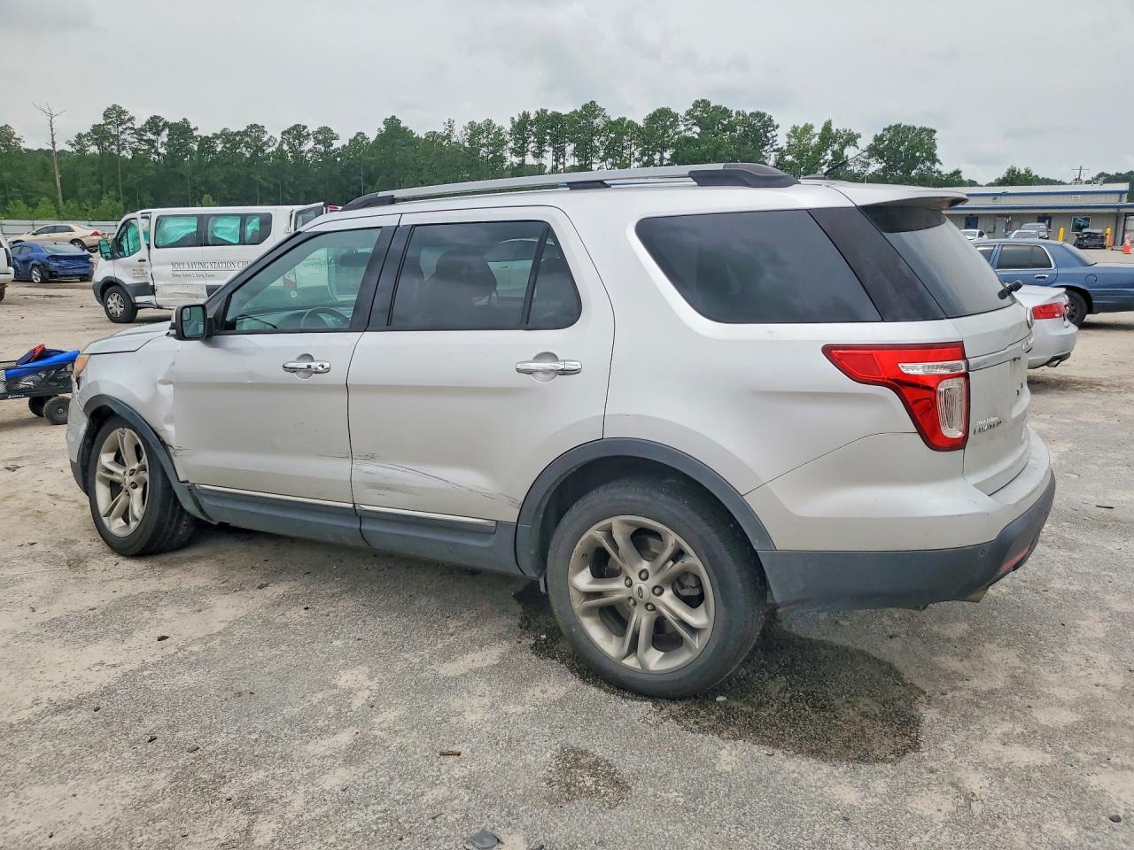 2013 Ford Explorer Limited Silver vin: 1FM5K7F82DGC25342