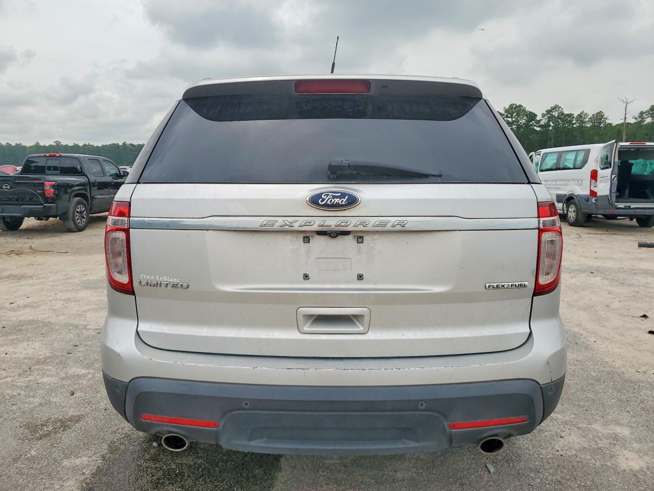 2013 Ford Explorer Limited Silver vin: 1FM5K7F82DGC25342