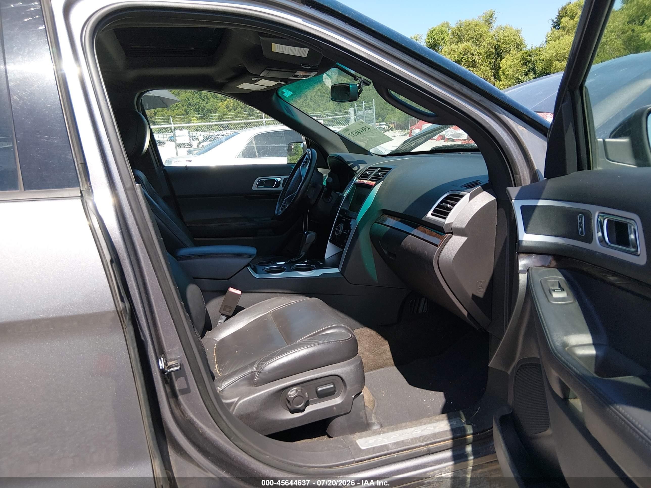 2014 Ford Explorer Limited Beige vin: 1FM5K7F82EGA91580