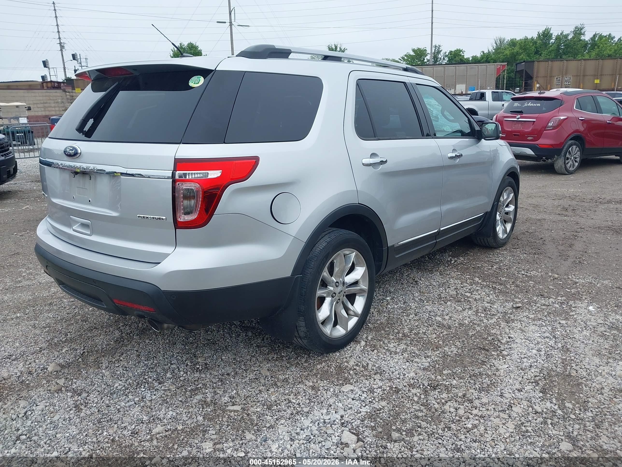 2014 Ford Explorer Limited Silver vin: 1FM5K7F82EGB36176