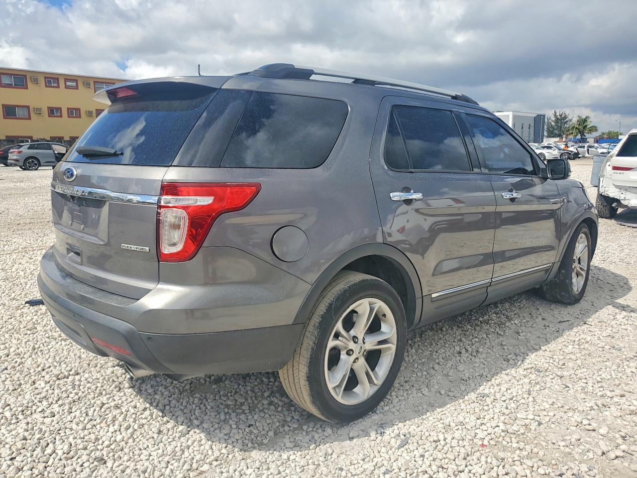 2014 Ford Explorer Limited Gray vin: 1FM5K7F82EGB49350