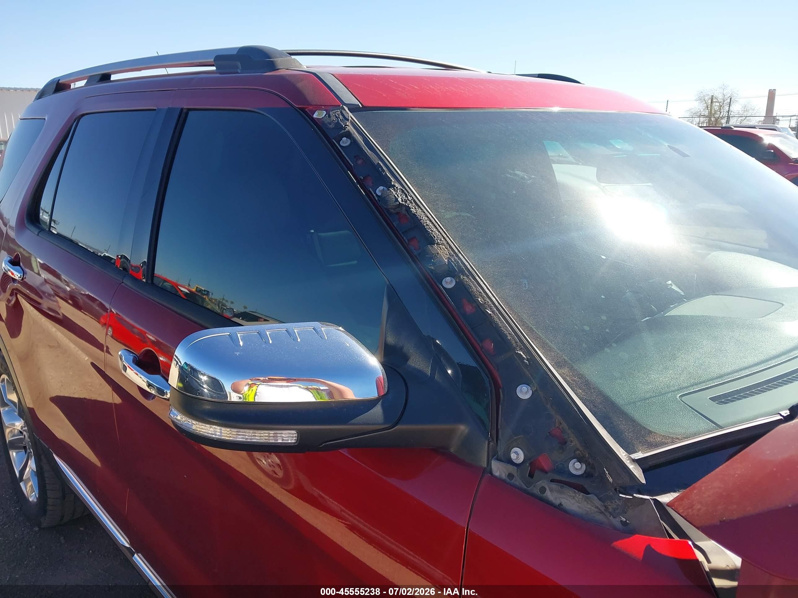 2014 Ford Explorer Limited Red vin: 1FM5K7F82EGC13077