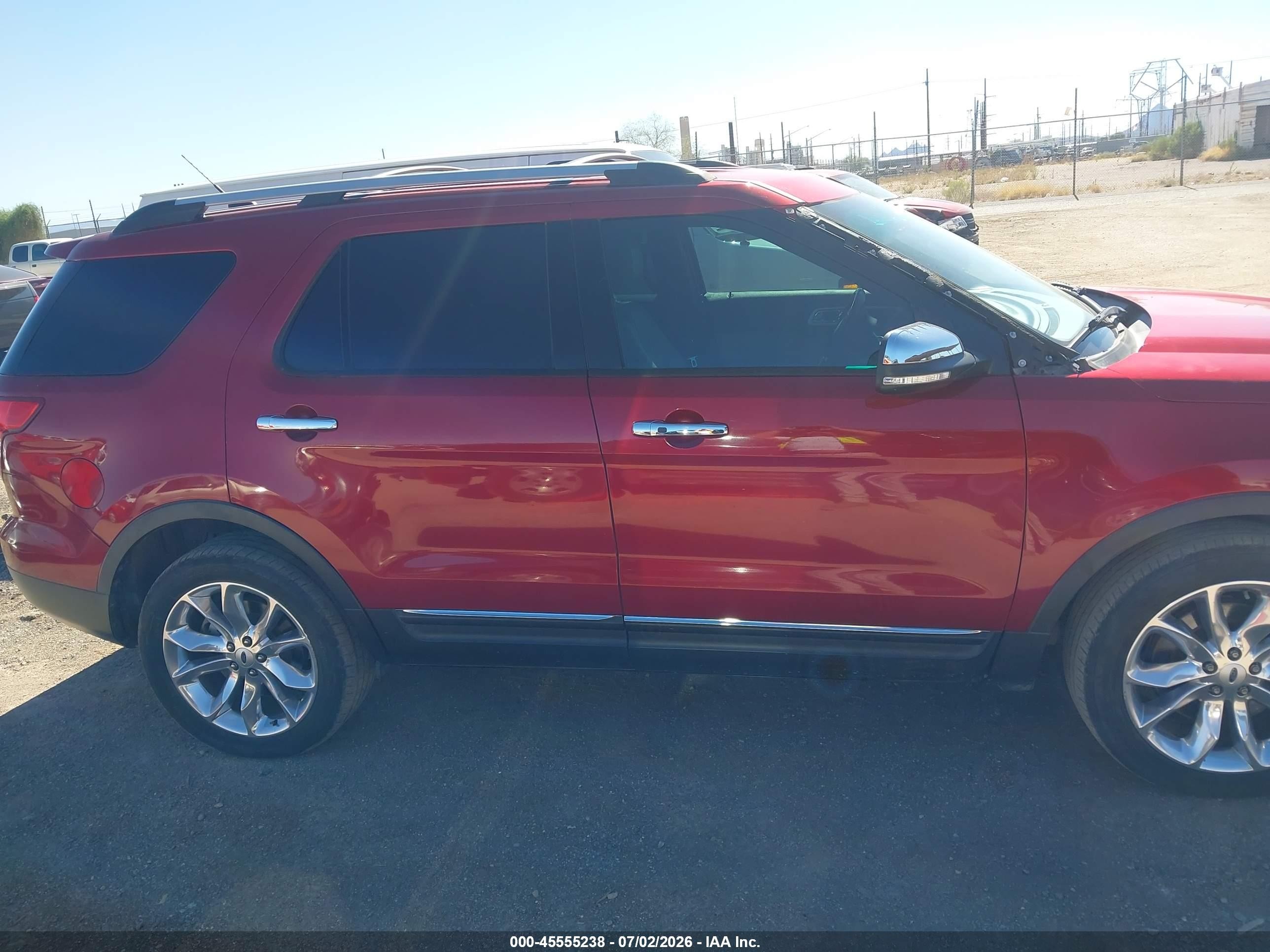 2014 Ford Explorer Limited Red vin: 1FM5K7F82EGC13077