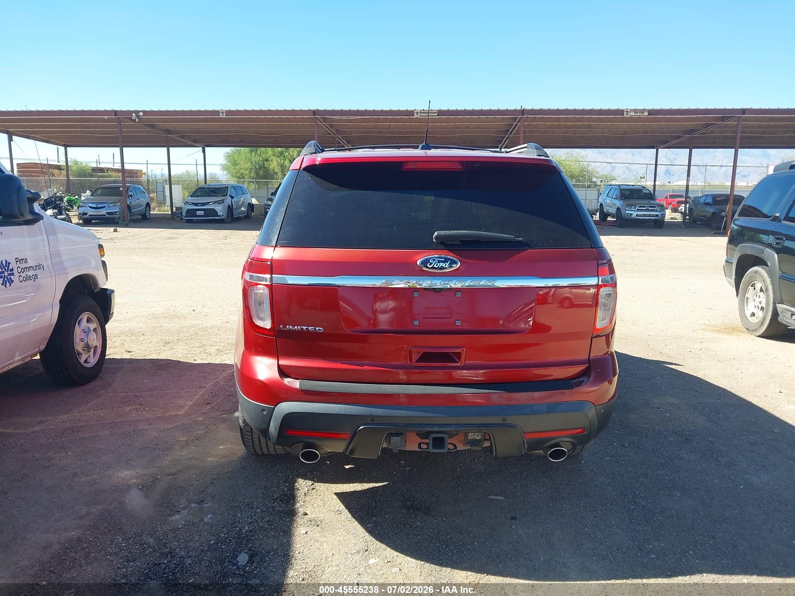 2014 Ford Explorer Limited Red vin: 1FM5K7F82EGC13077