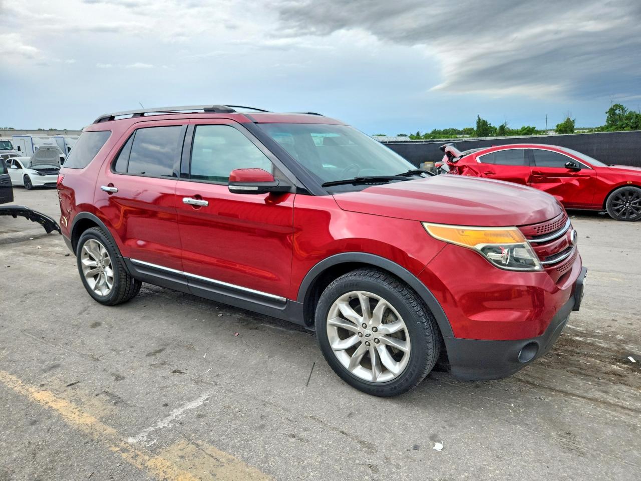 2015 Ford Explorer Limited Red vin: 1FM5K7F82FGB71656