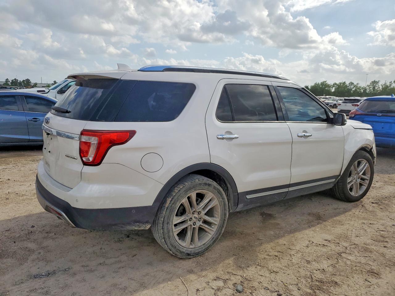 2016 Ford Explorer Limited White vin: 1FM5K7F82GGA01234