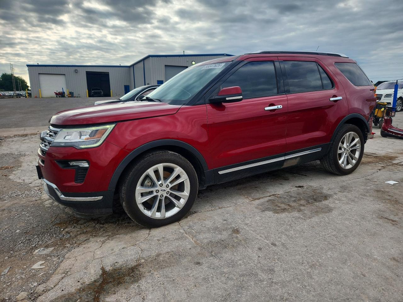 2018 Ford Explorer Limited Red vin: 1FM5K7F82JGC13901