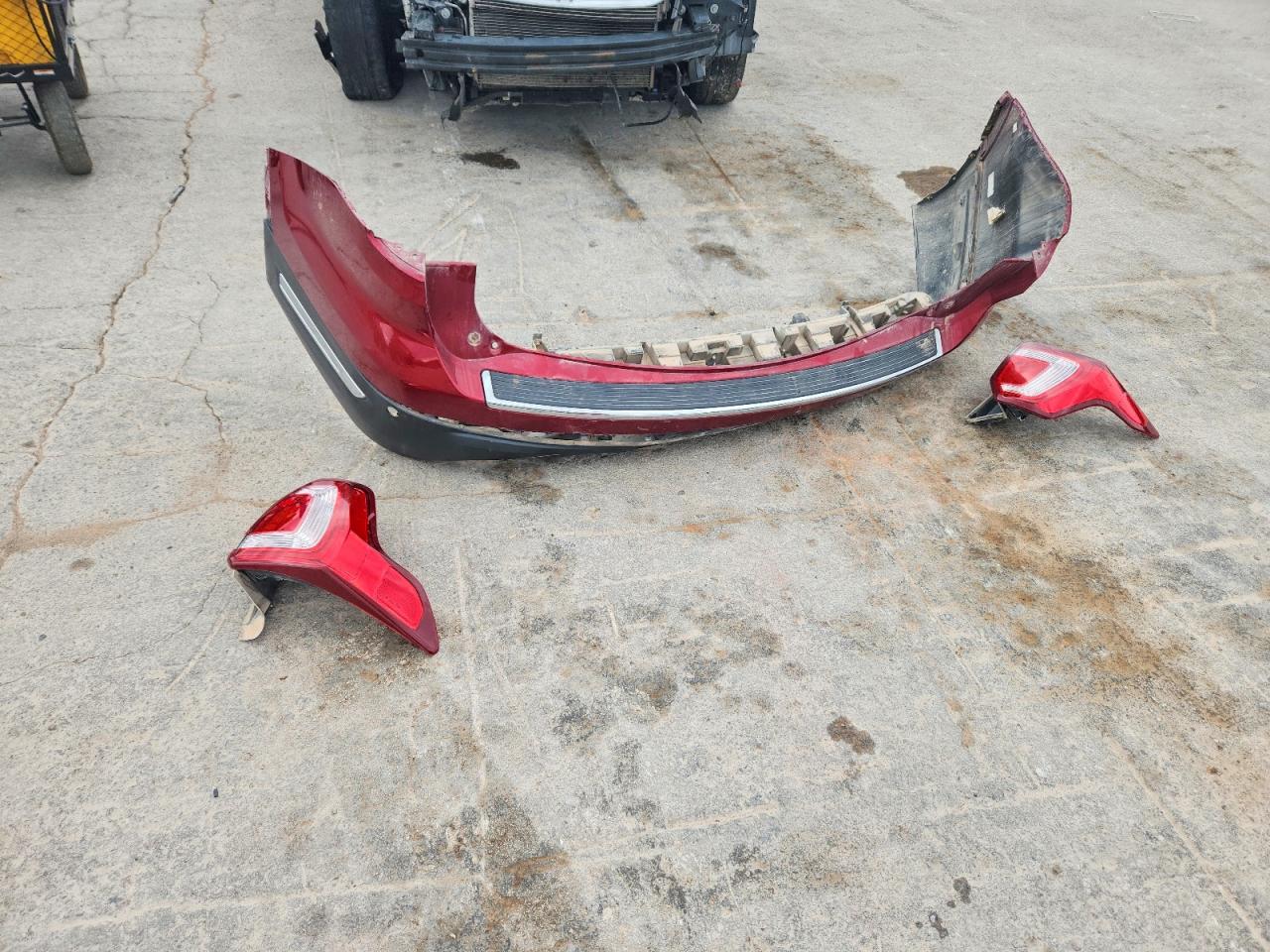 2018 Ford Explorer Limited Red vin: 1FM5K7F82JGC13901