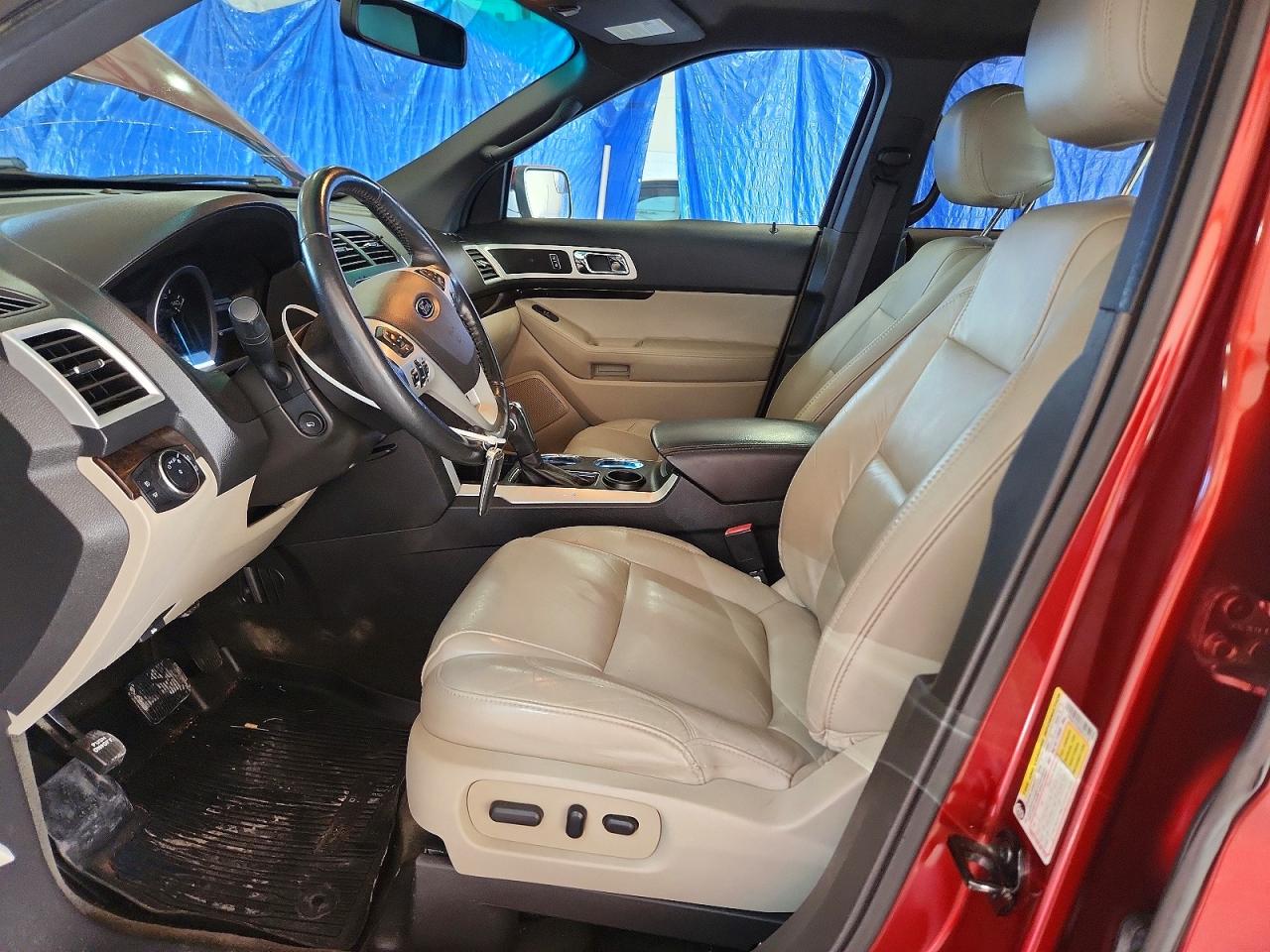 2014 Ford Explorer Limited Red vin: 1FM5K7F83EGA14118