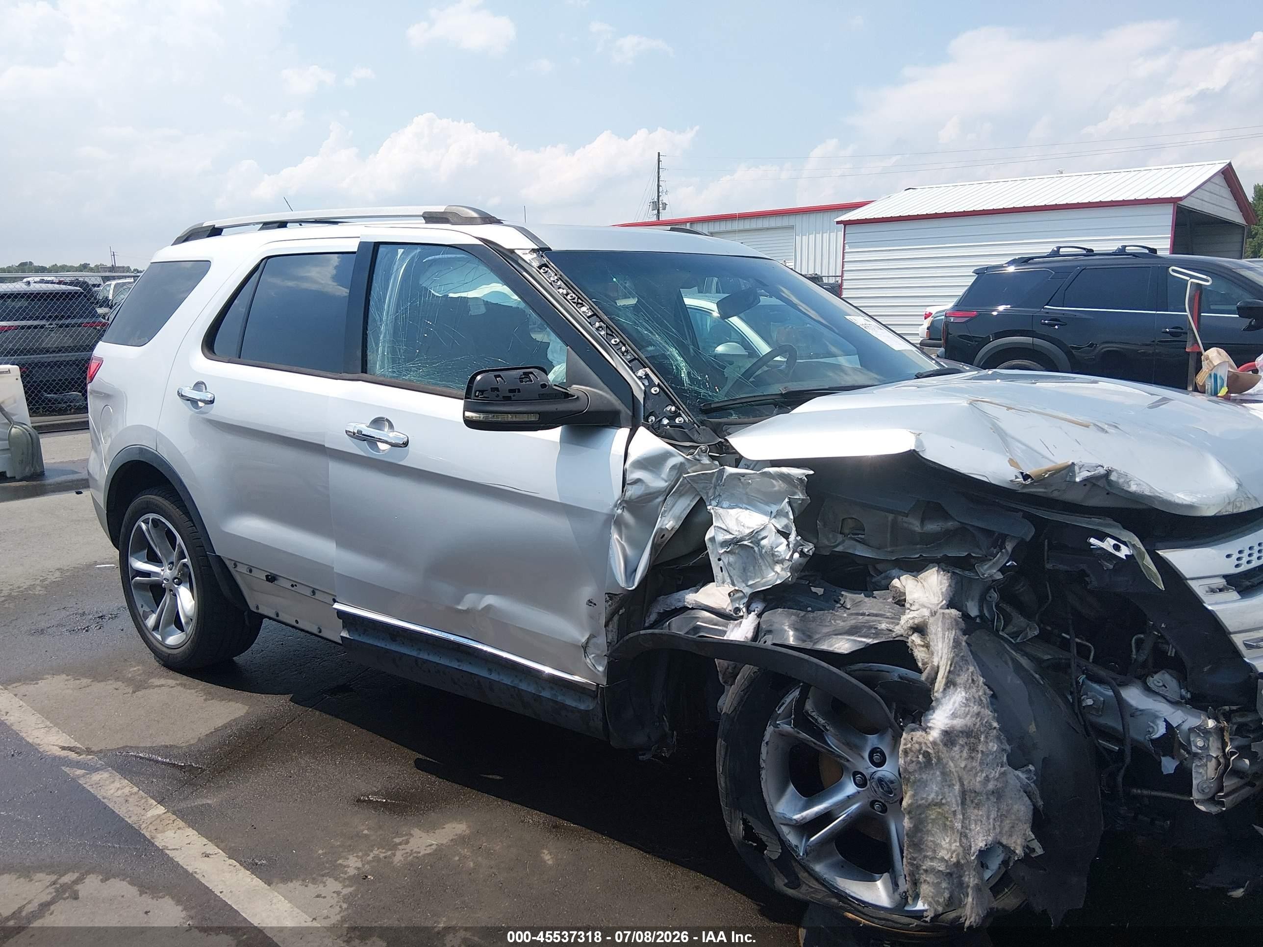 2013 Ford Explorer Limited Silver vin: 1FM5K7F84DGA08908