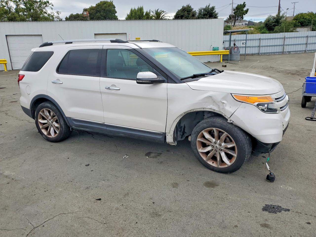 2013 Ford Explorer Limited White vin: 1FM5K7F84DGC70444