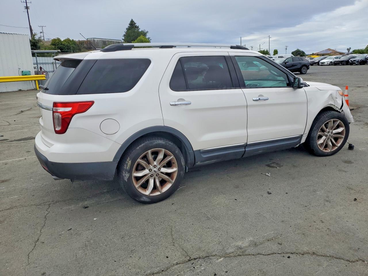 2013 Ford Explorer Limited White vin: 1FM5K7F84DGC70444