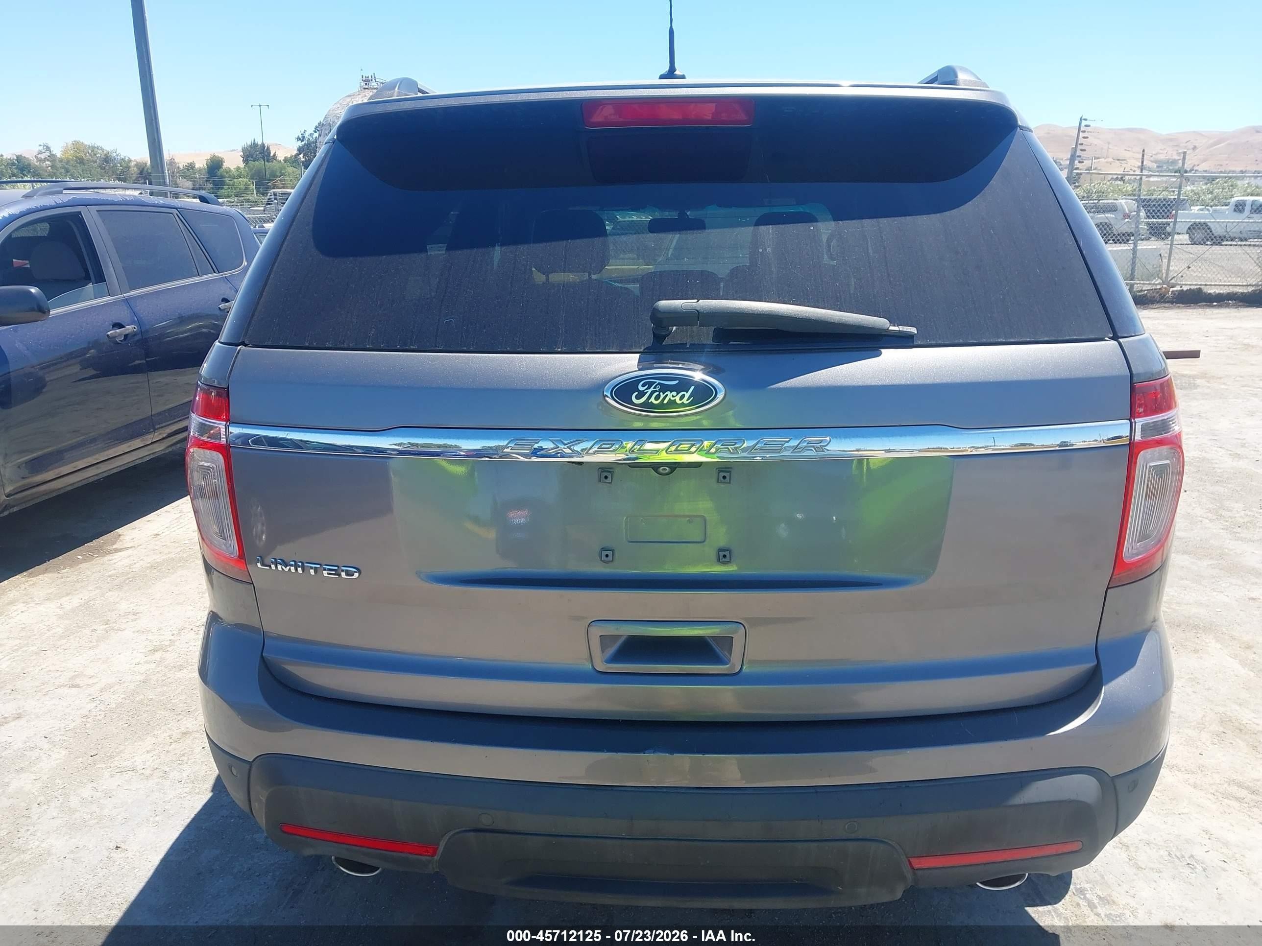 2014 Ford Explorer Limited Gray vin: 1FM5K7F84EGA23913