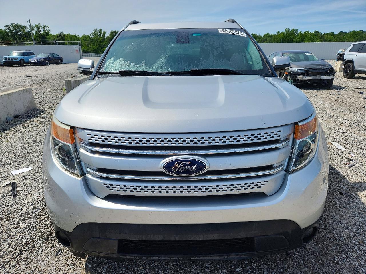 2014 Ford Explorer Limited Silver vin: 1FM5K7F84EGA58595