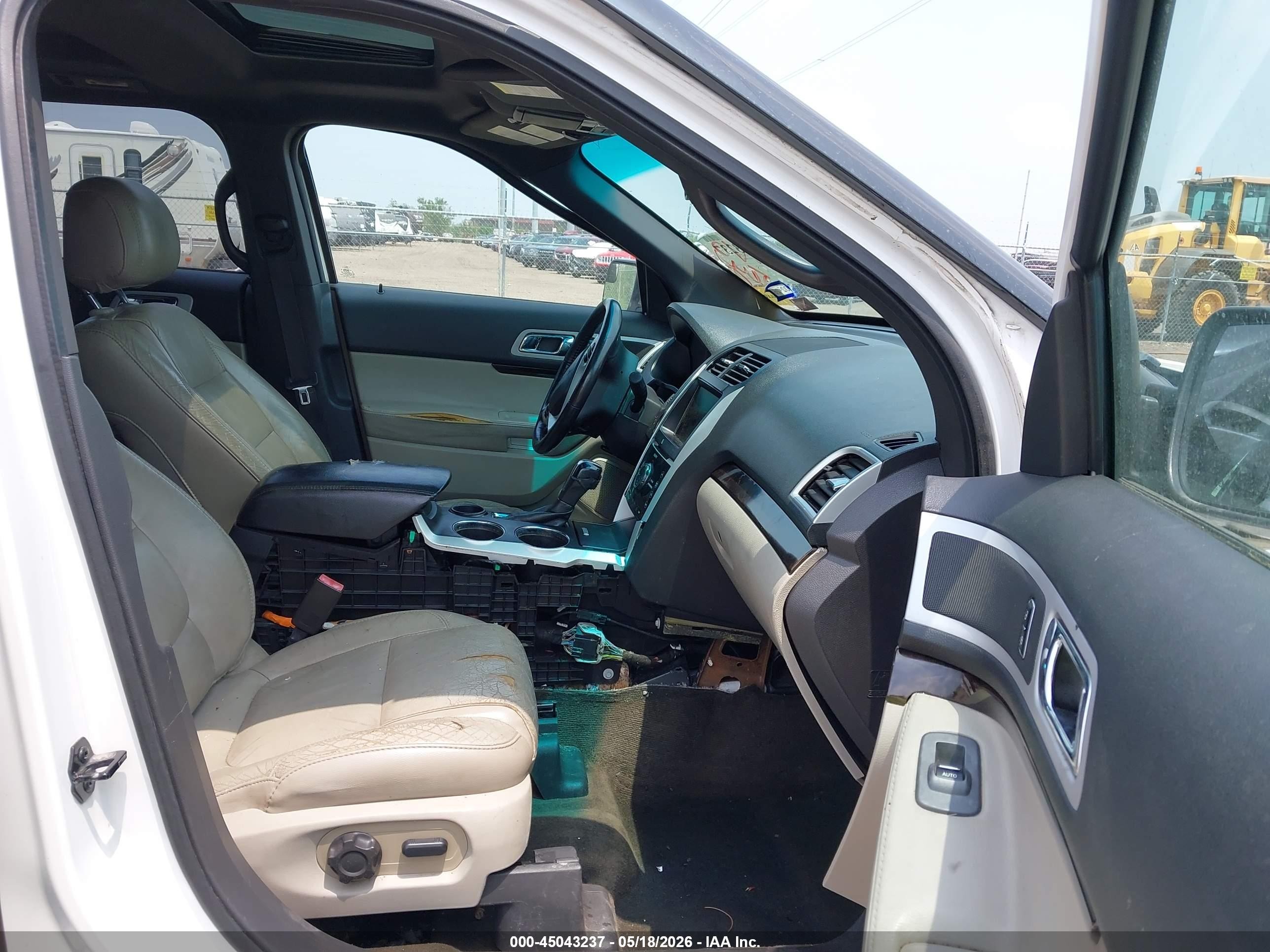 2014 Ford Explorer Limited White vin: 1FM5K7F84EGA81374