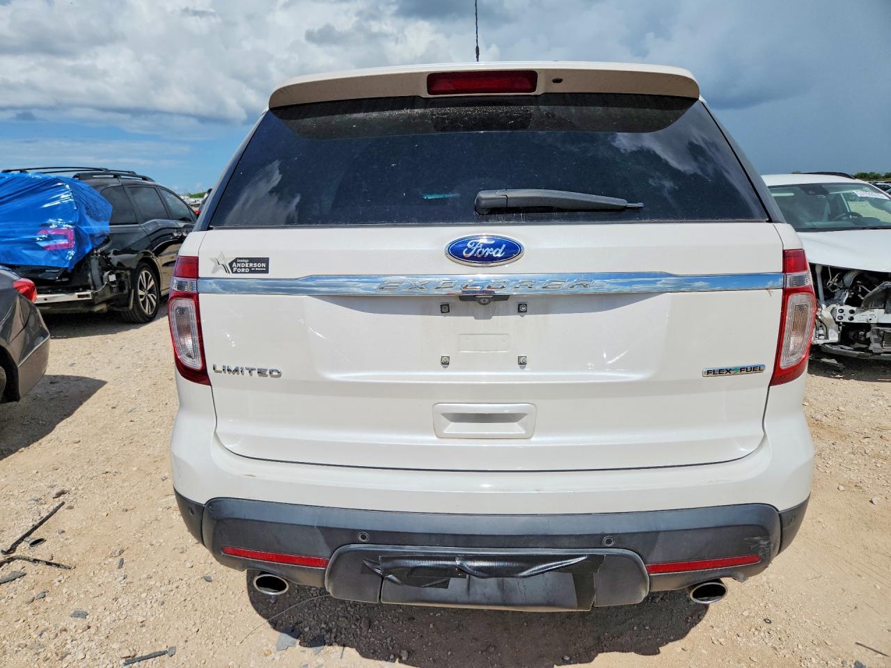 2015 Ford Explorer Limited White vin: 1FM5K7F84FGA85636