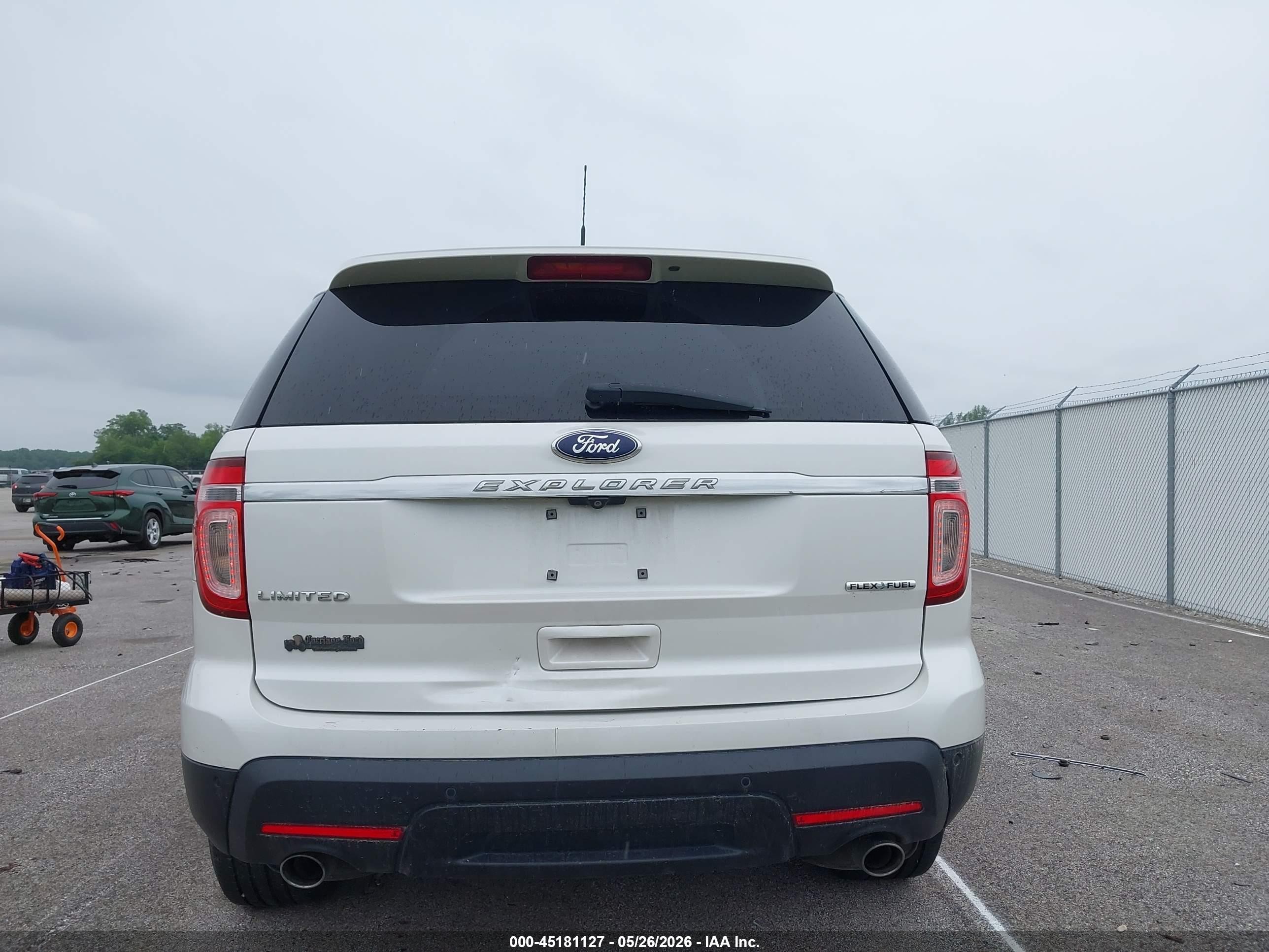 2014 Ford Explorer Limited White vin: 1FM5K7F85EGA52790