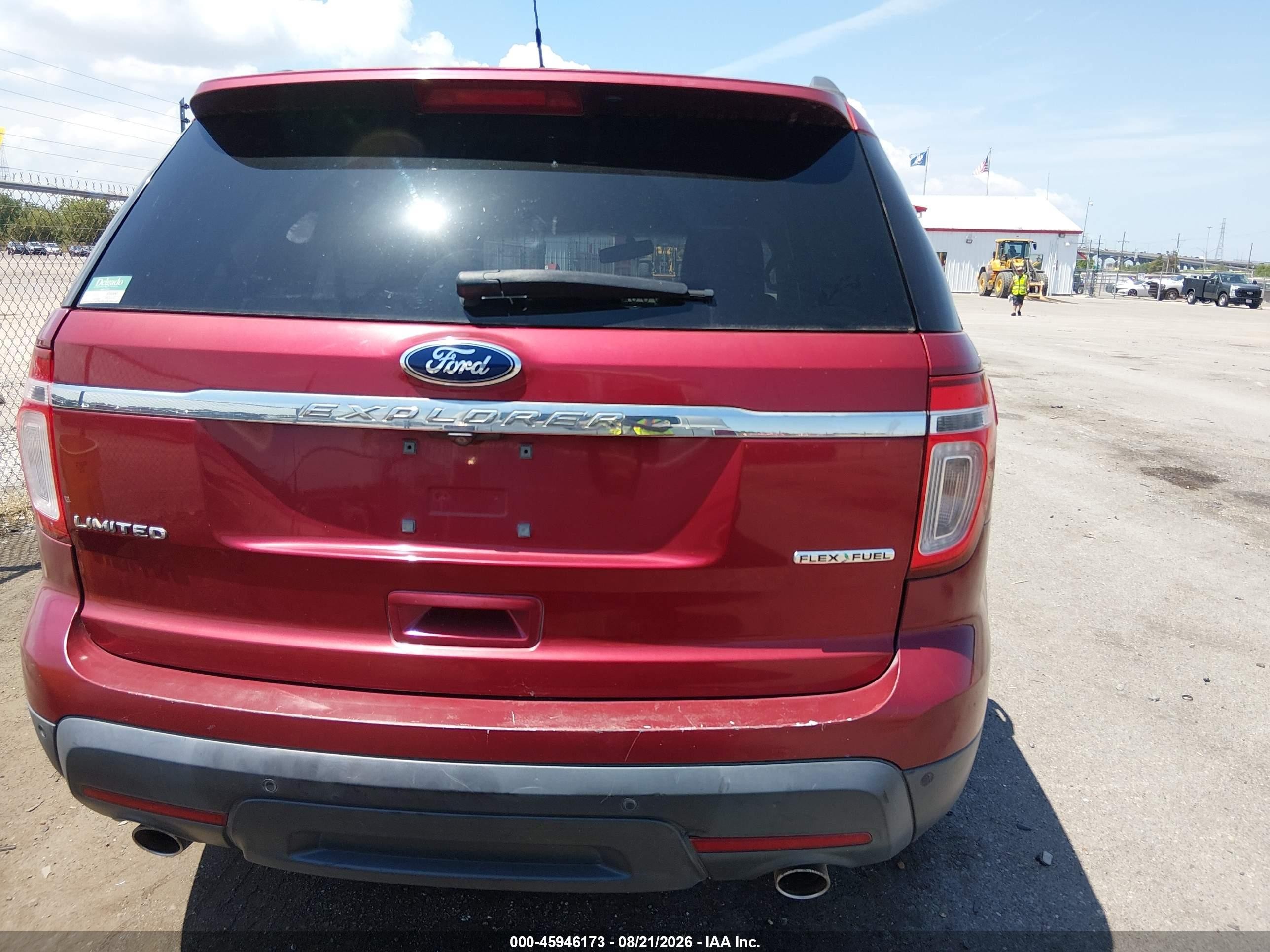 2014 Ford Explorer Limited Red vin: 1FM5K7F85EGA55768