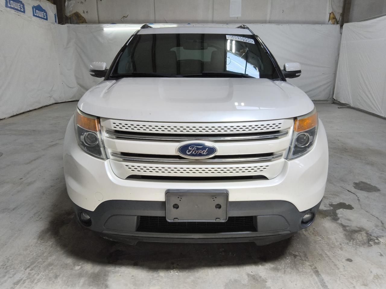 2014 Ford Explorer Limited White vin: 1FM5K7F85EGB48886 Damage: Left Head Lamp, Faded, Repair Required