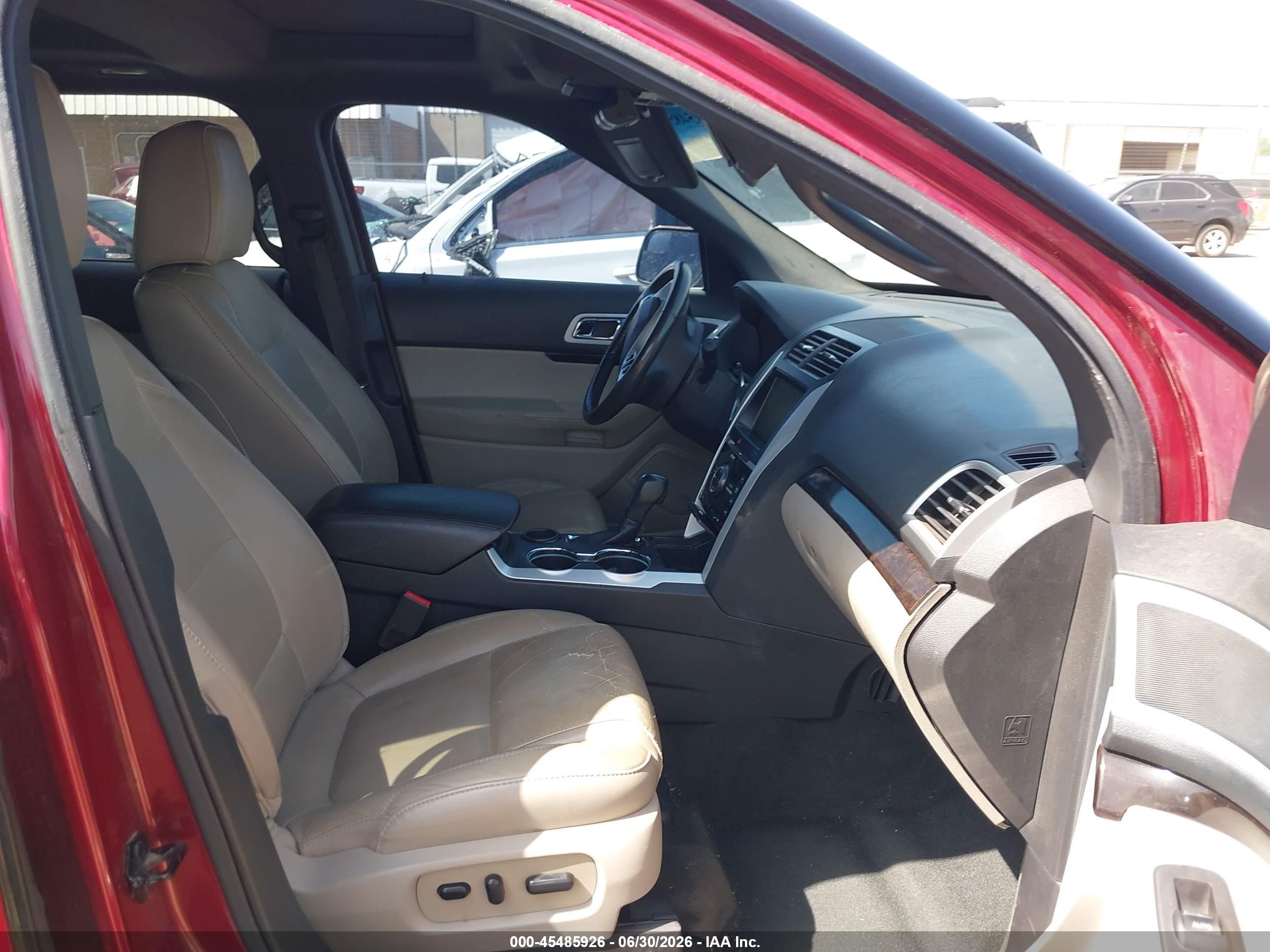 2014 Ford Explorer Limited Red vin: 1FM5K7F85EGC35283