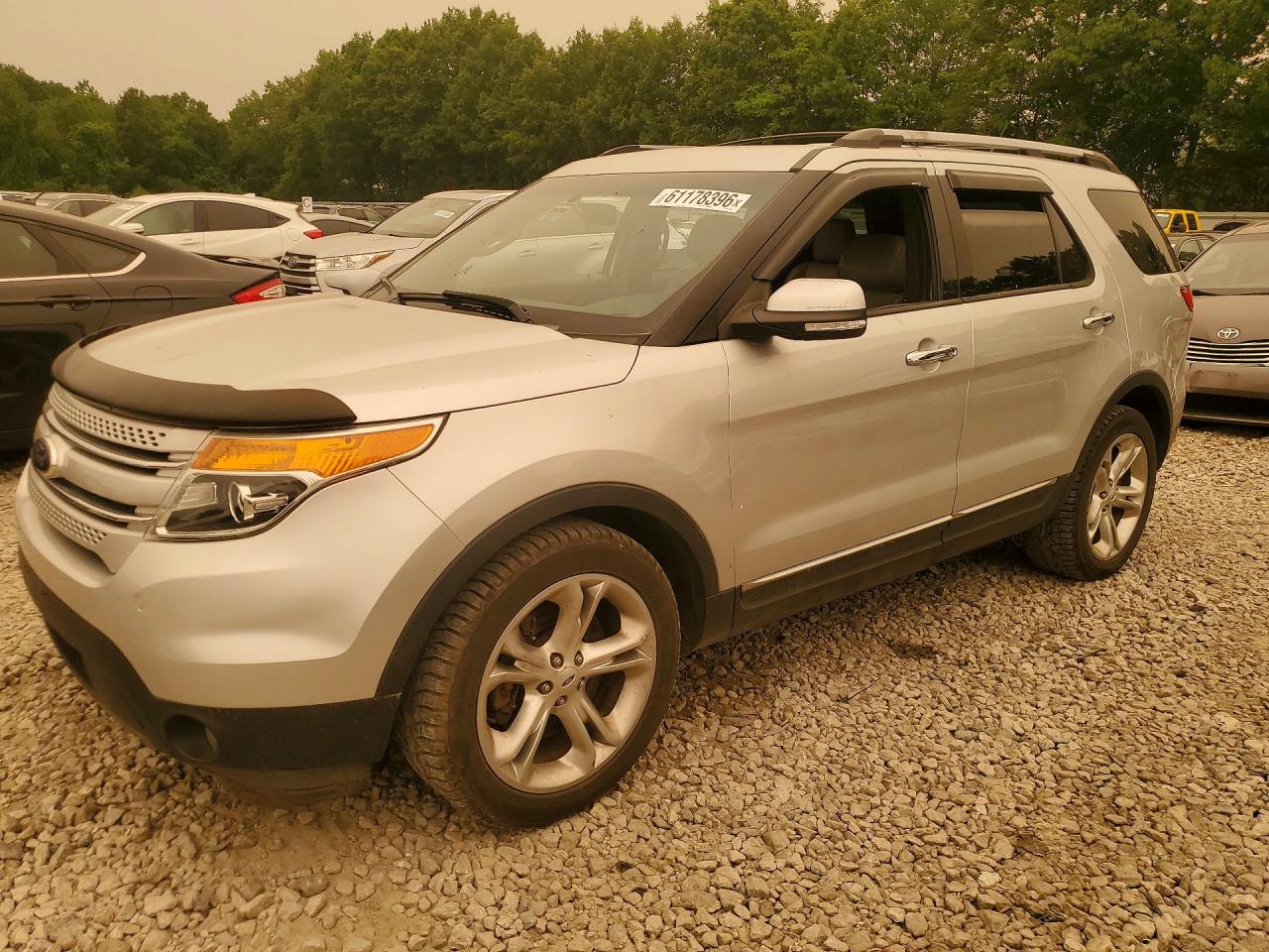 2014 Ford Explorer Limited Silver vin: 1FM5K7F85EGC59860