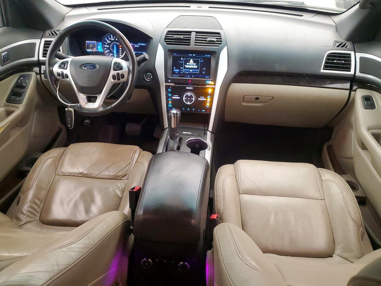 2014 Ford Explorer Limited Silver vin: 1FM5K7F85EGC59860