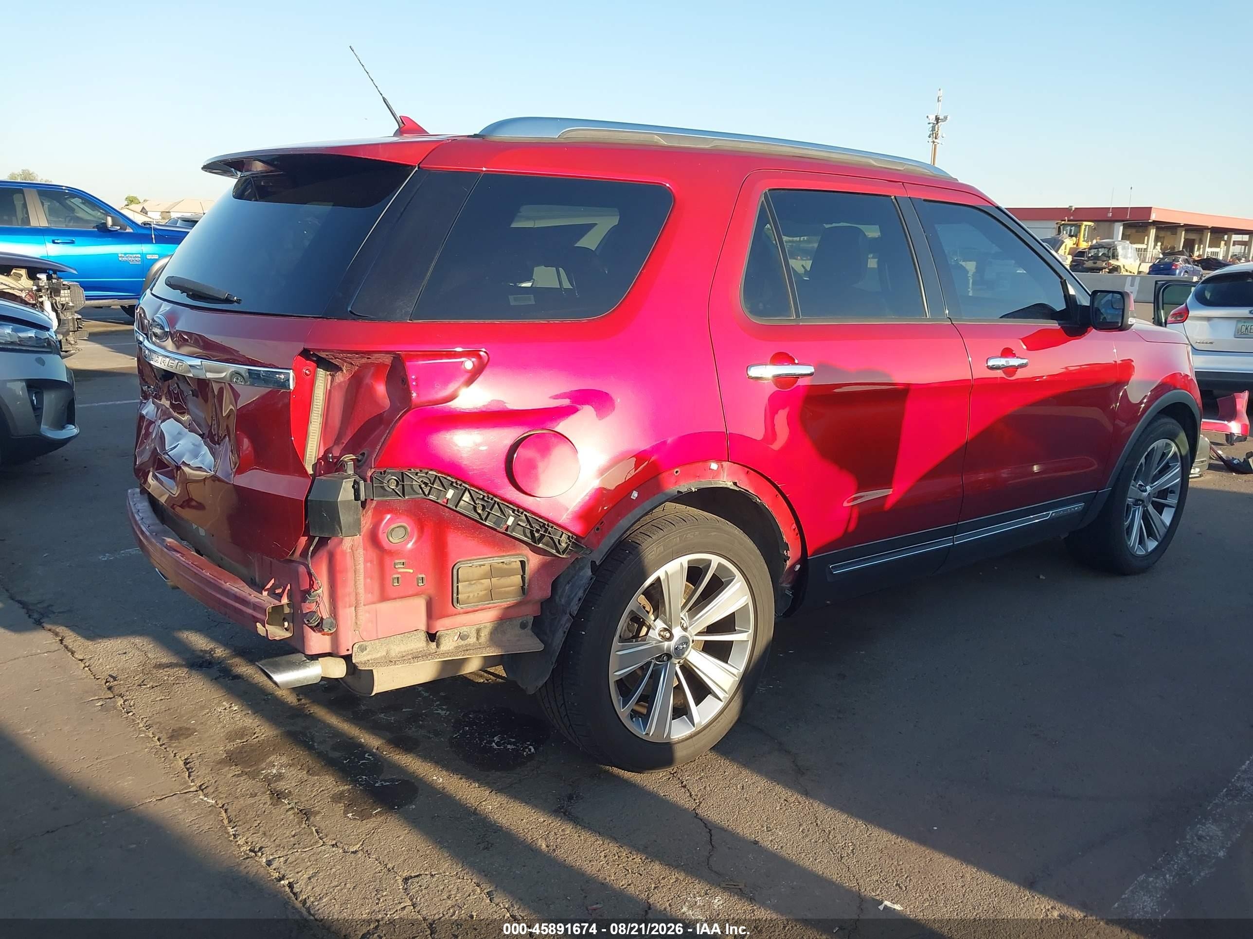 2018 Ford Explorer Limited Red vin: 1FM5K7F85JGA37913