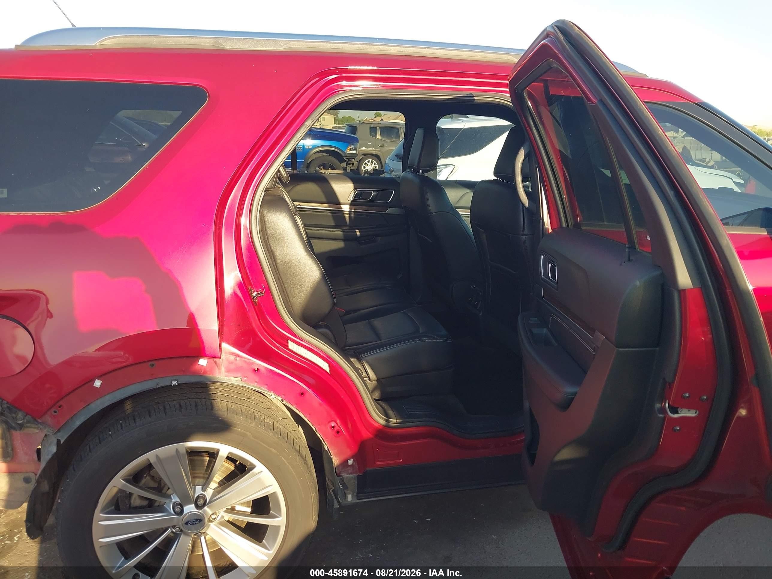 2018 Ford Explorer Limited Red vin: 1FM5K7F85JGA37913