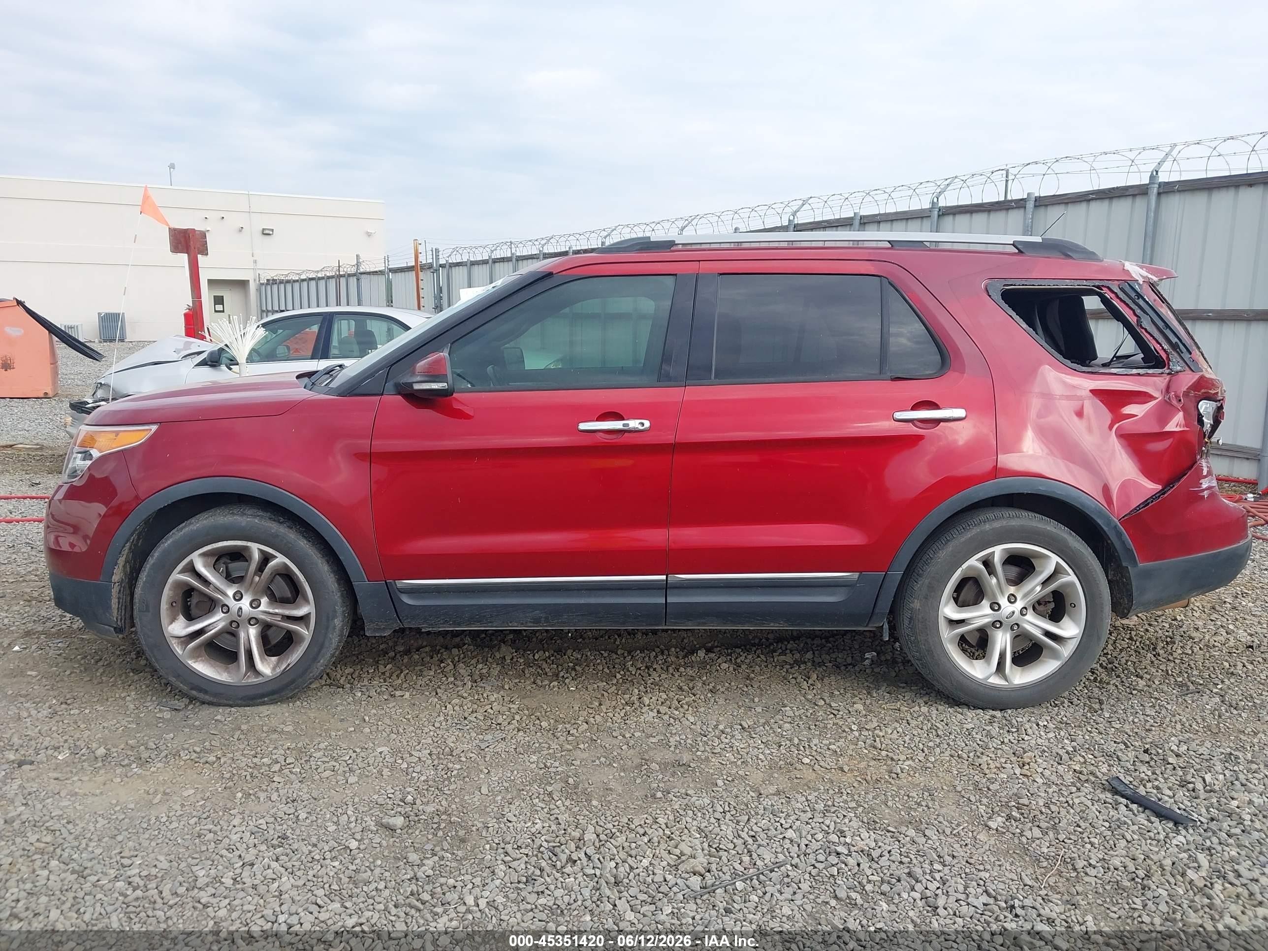 2013 Ford Explorer Limited Red vin: 1FM5K7F86DGC11623