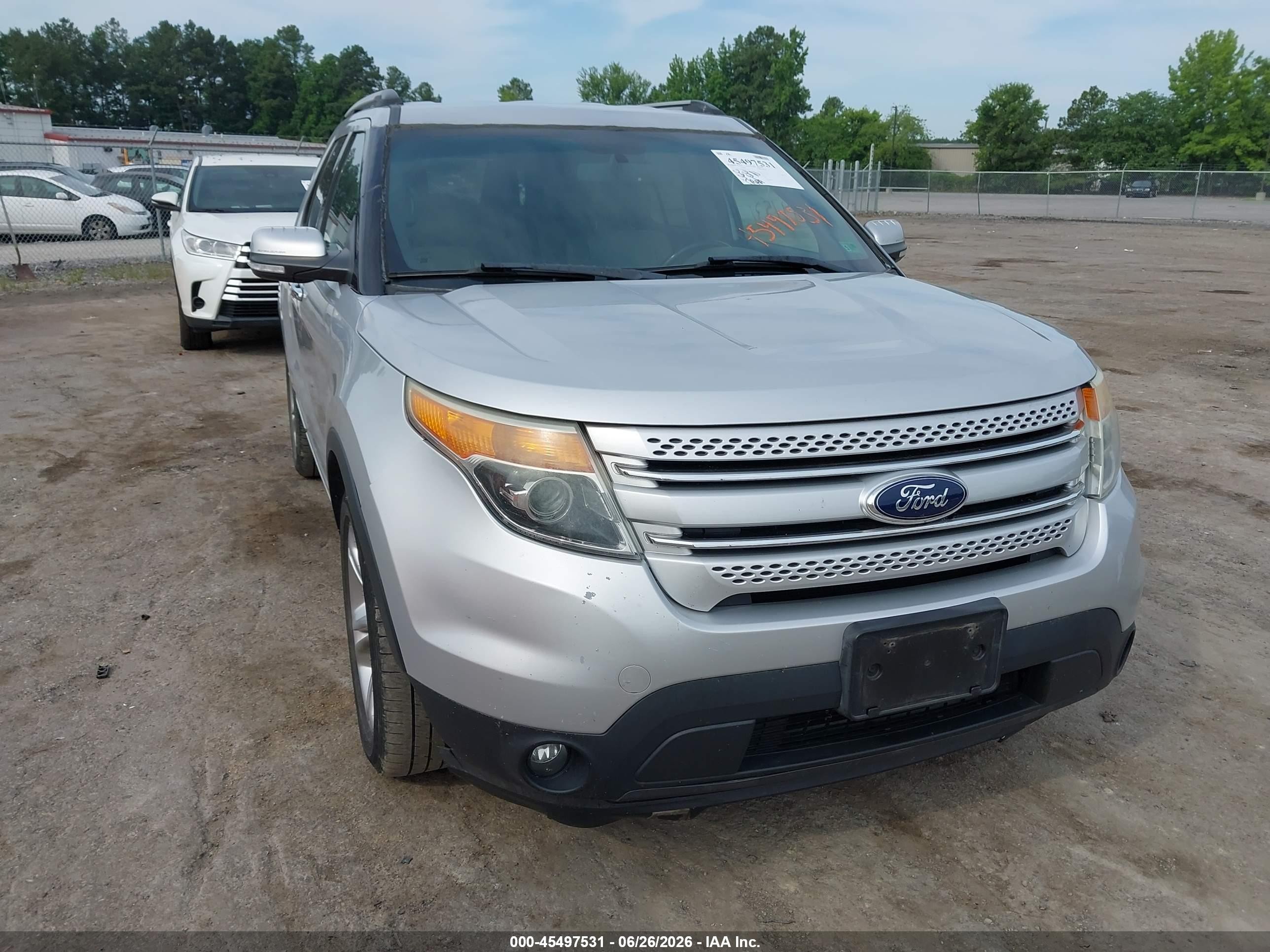 2013 Ford Explorer Limited Silver vin: 1FM5K7F86DGC72390