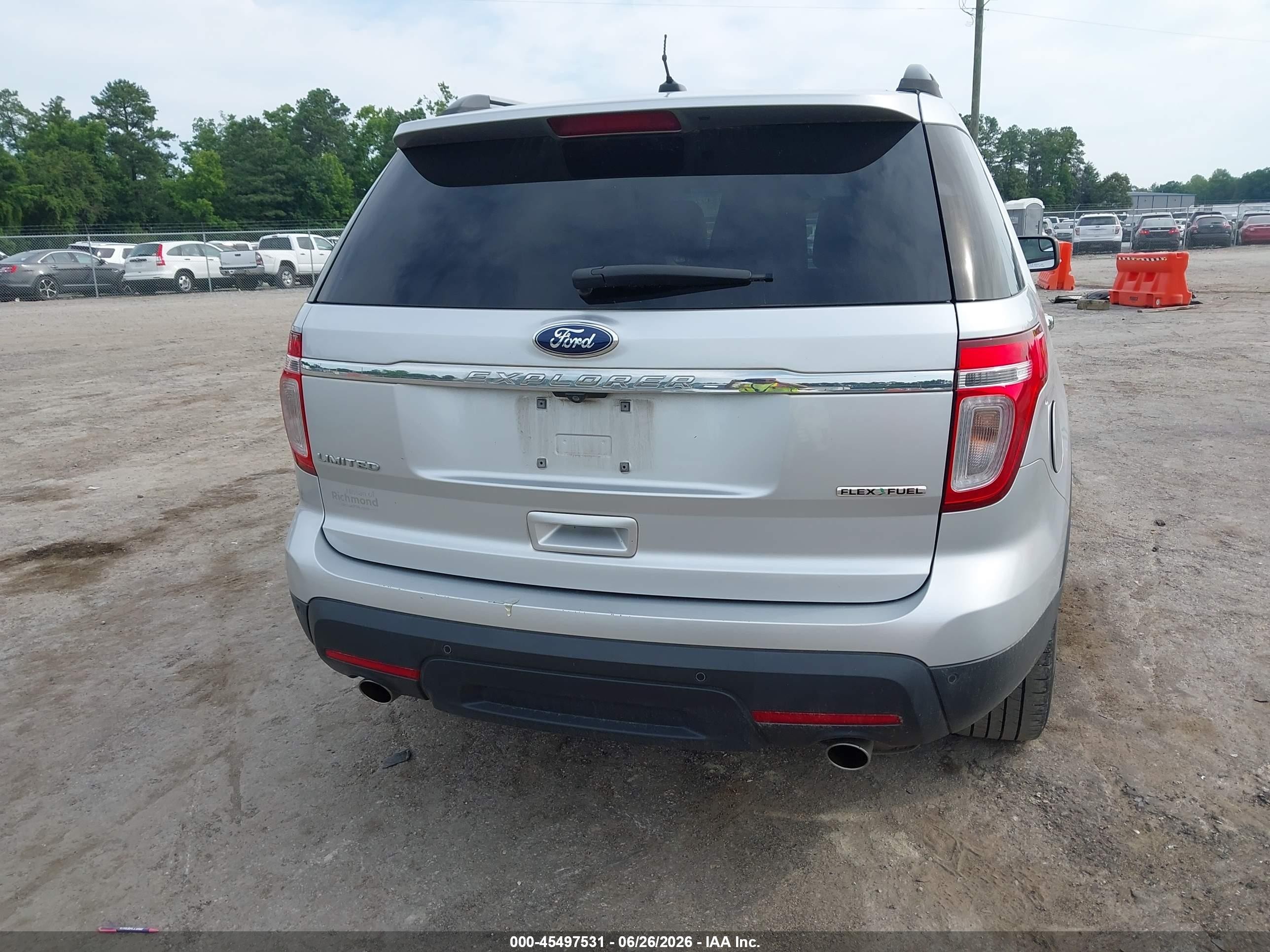 2013 Ford Explorer Limited Silver vin: 1FM5K7F86DGC72390