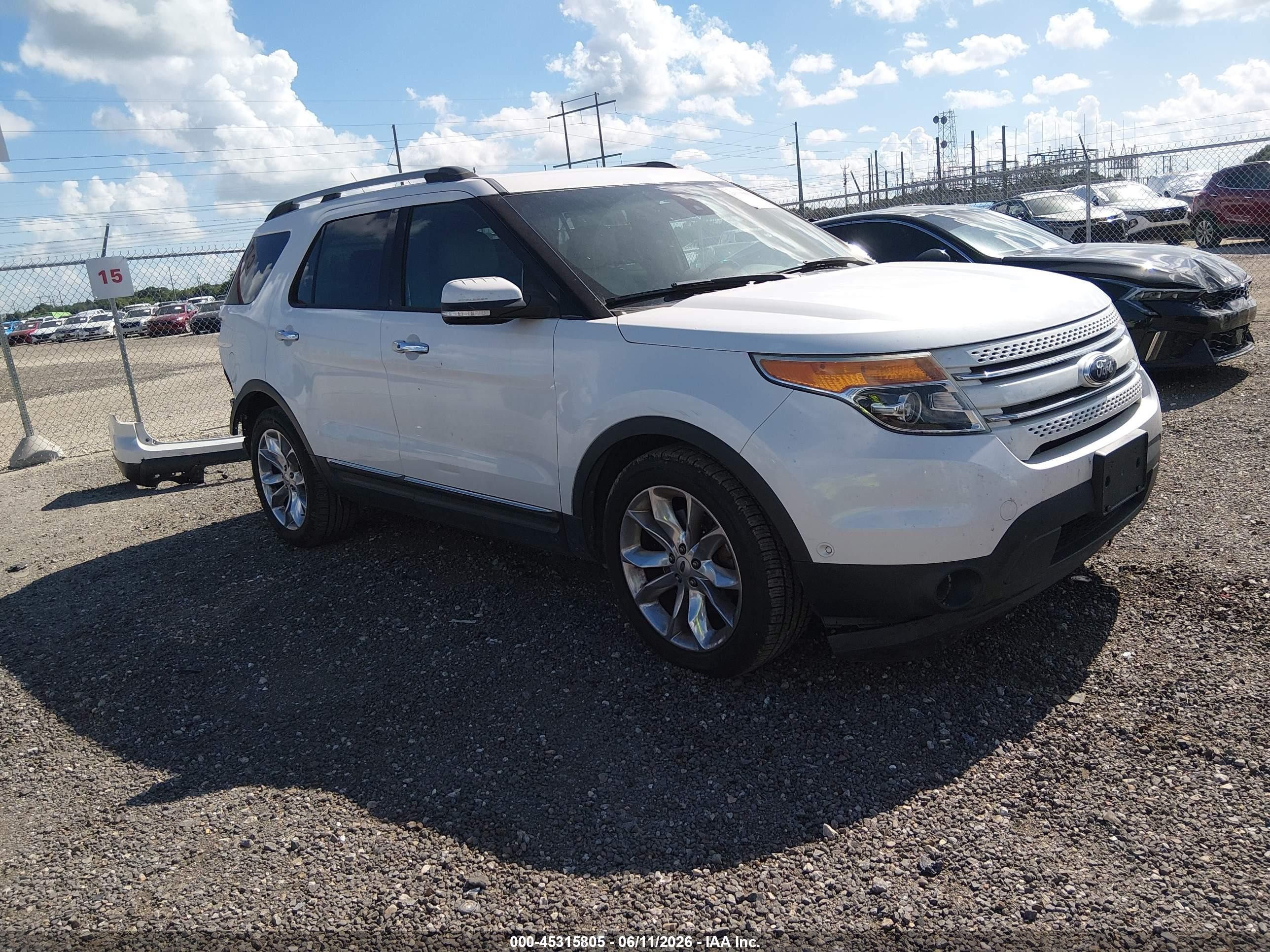 2014 Ford Explorer Limited White vin: 1FM5K7F86EGA52846