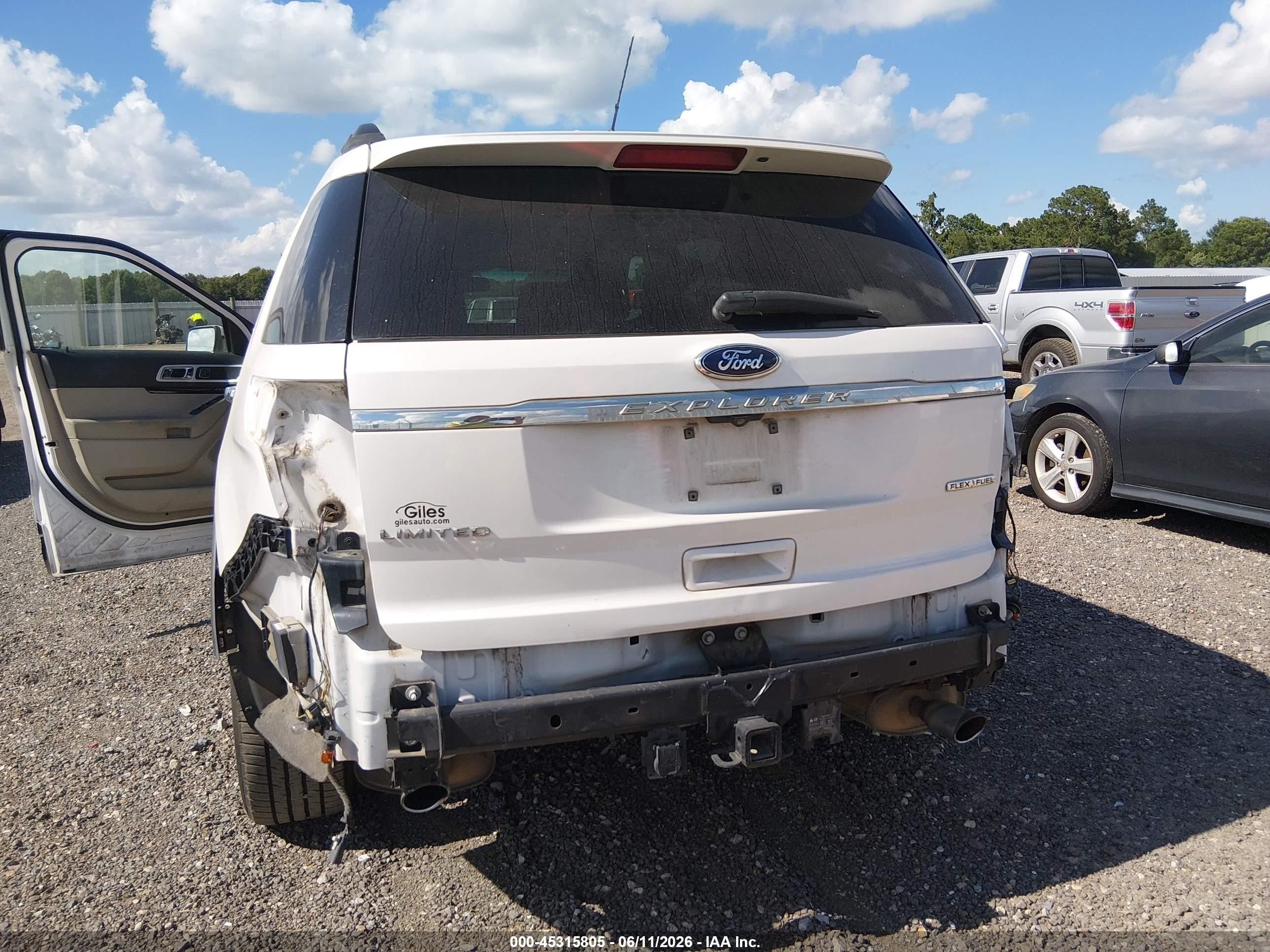 2014 Ford Explorer Limited White vin: 1FM5K7F86EGA52846