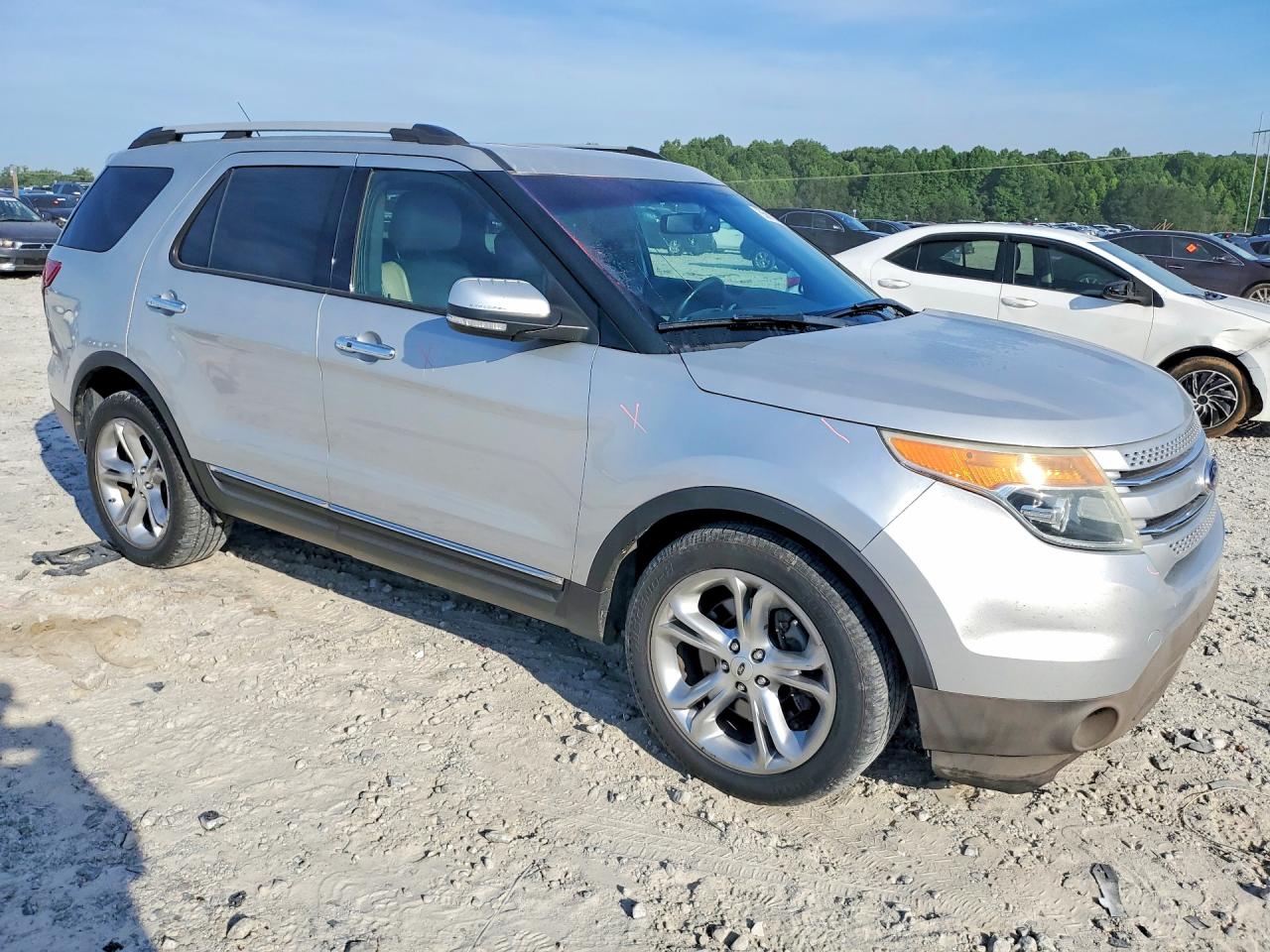 2014 Ford Explorer Limited Silver vin: 1FM5K7F86EGC49290