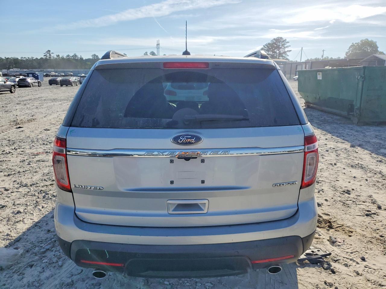 2014 Ford Explorer Limited Silver vin: 1FM5K7F86EGC49290