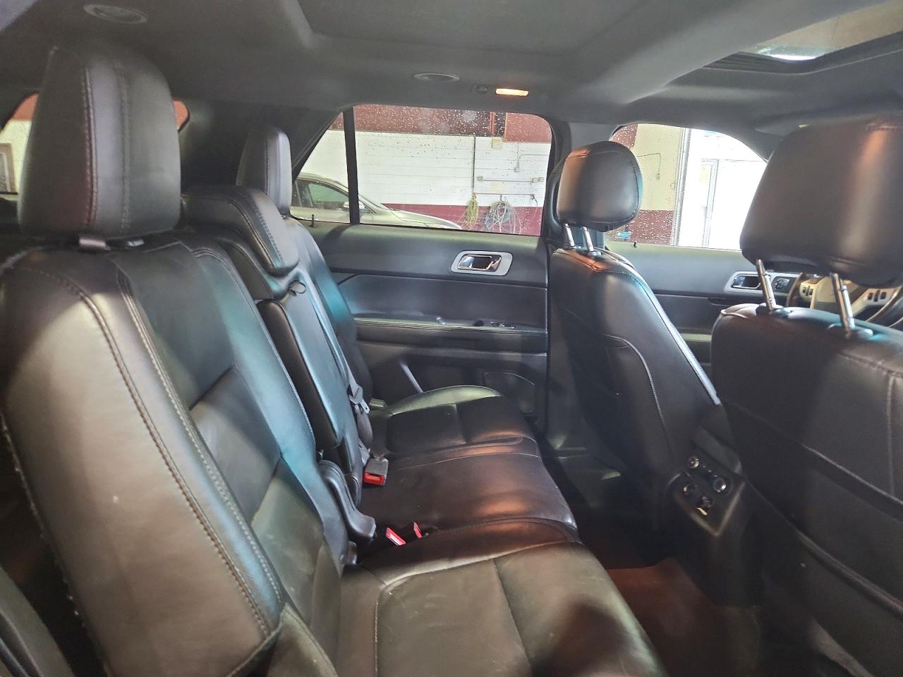 2015 Ford Explorer Limited Black vin: 1FM5K7F86FGA28127