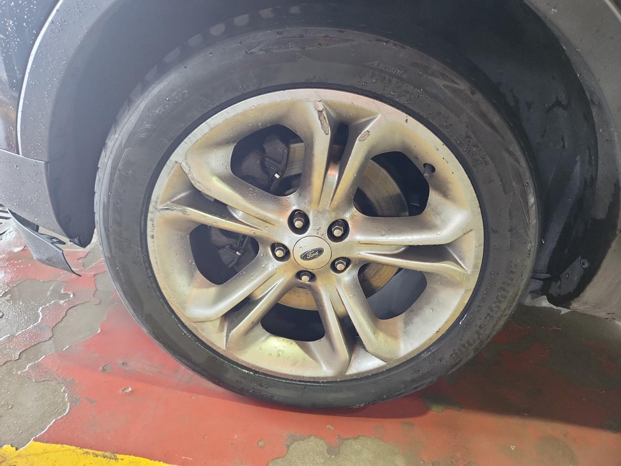 2015 Ford Explorer Limited Black vin: 1FM5K7F86FGA28127 Damage: Left Front Wheel, Curb Rash, 7 To 8 Inches