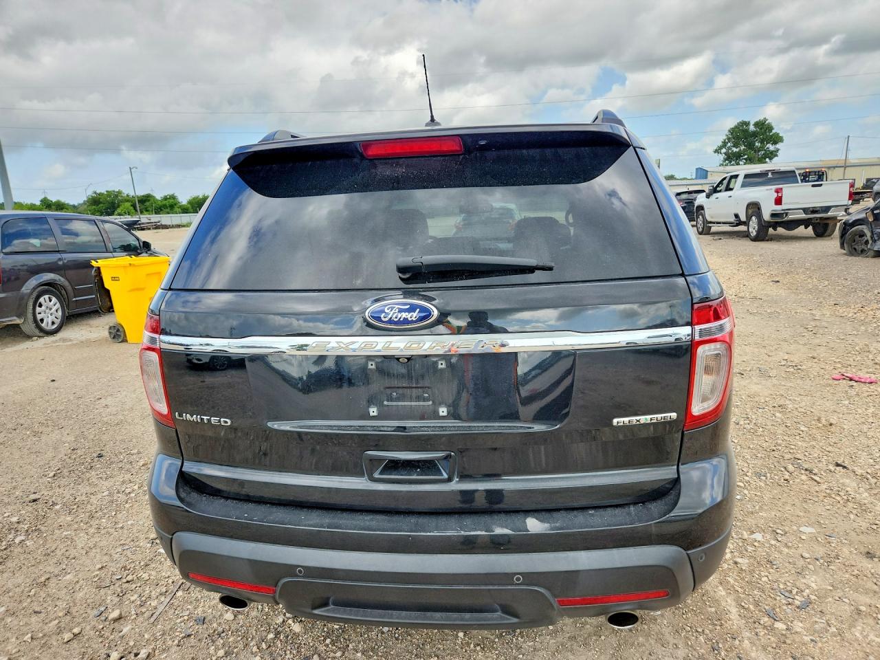 2015 Ford Explorer Limited Черный vin: 1FM5K7F86FGA64416