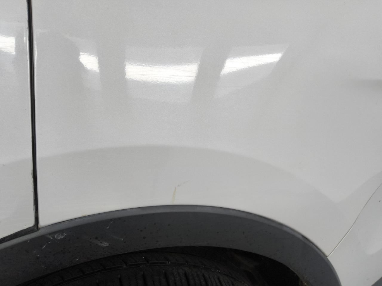 2015 Ford Explorer Limited White vin: 1FM5K7F86FGA70877 Damage: Left Qtr Panel, Light Scratch, 1 To 2 Inches